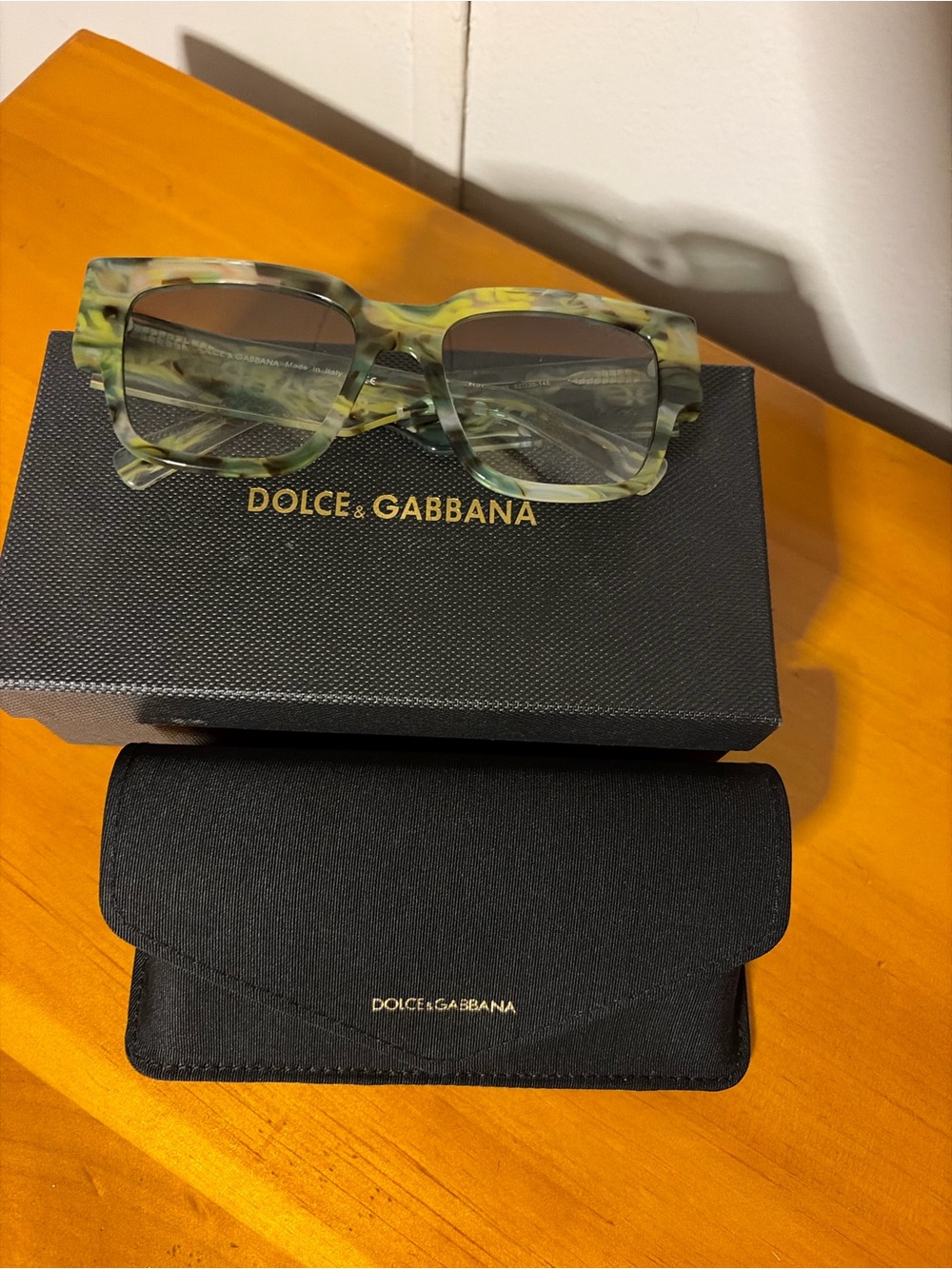 Dolce & Gabbana Green Tortoiseshell Logo-Temple Sunglasses